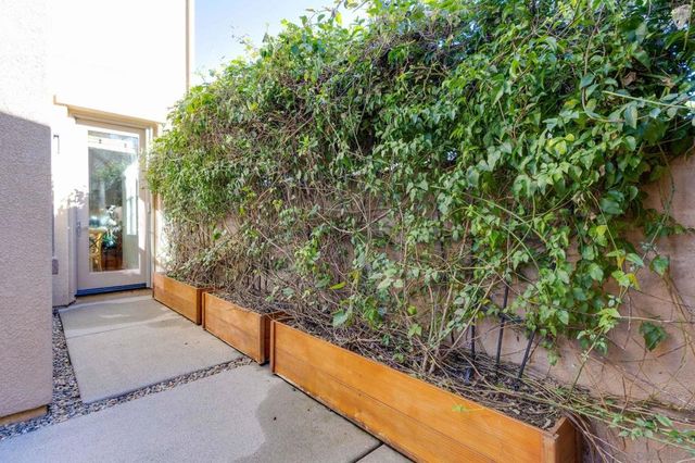 3595 Glen Ave, Carlsbad, CA 92010