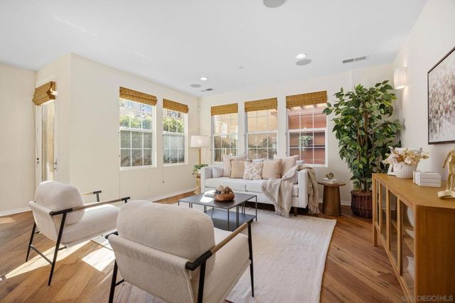 3595 Glen Ave, Carlsbad, CA 92010