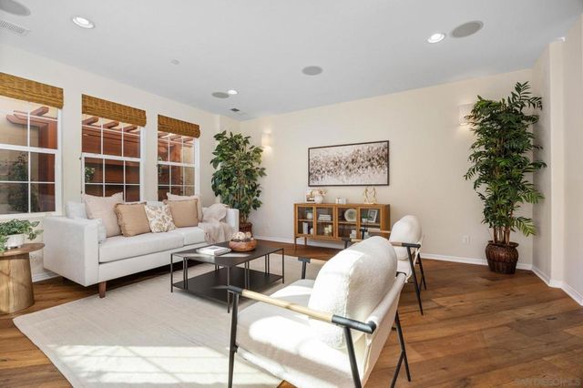 3595 Glen Ave, Carlsbad, CA 92010