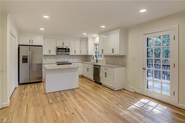 2305 Musket Lane, Greensboro, NC 27455