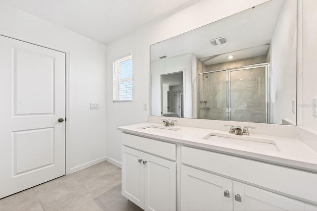 11866 SUNSAIL AVENUE, Orlando, FL 32832