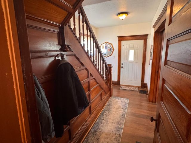1317 Logan Avenue, Waterloo, IA 50703