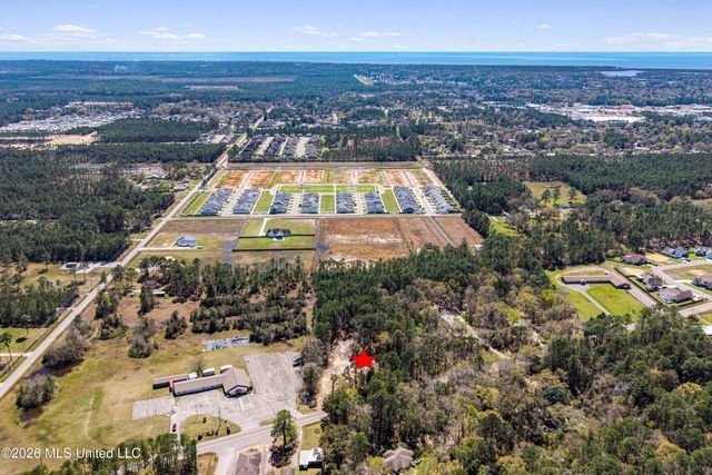 8515 Ocean Springs Road, Ocean Springs, MS 39564