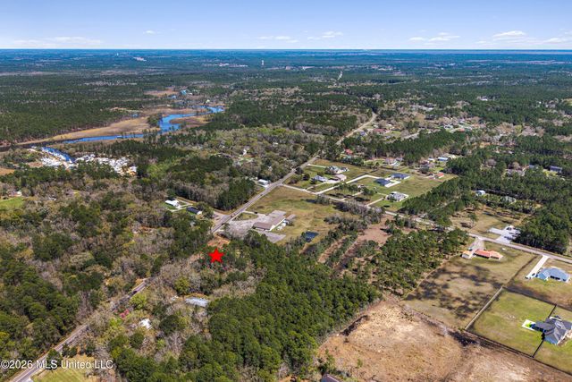 8515 Ocean Springs Road, Ocean Springs, MS 39564