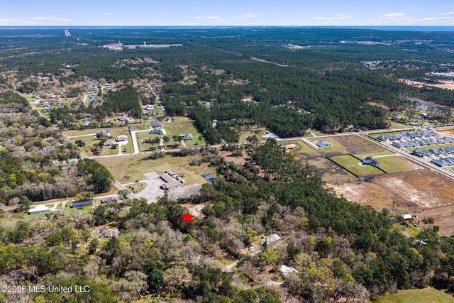 8515 Ocean Springs Road, Ocean Springs, MS 39564