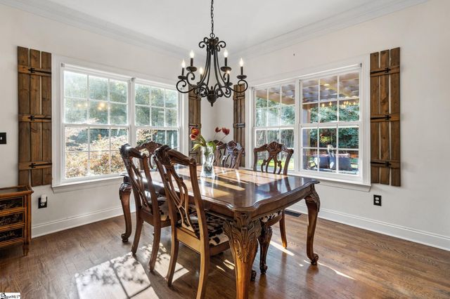 204 Cove Harbor Court, Taylors, SC 29687