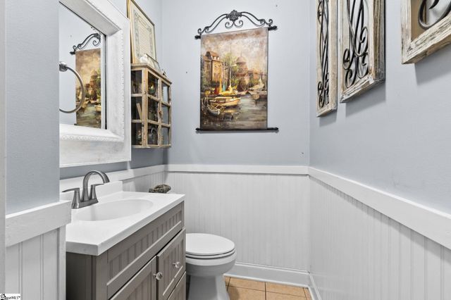 204 Cove Harbor Court, Taylors, SC 29687