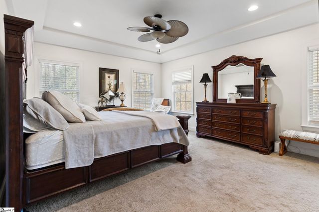 204 Cove Harbor Court, Taylors, SC 29687