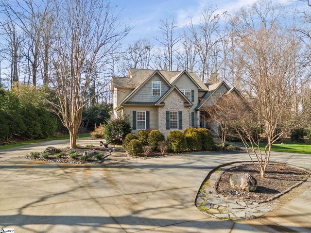 204 Cove Harbor Court, Taylors, SC 29687