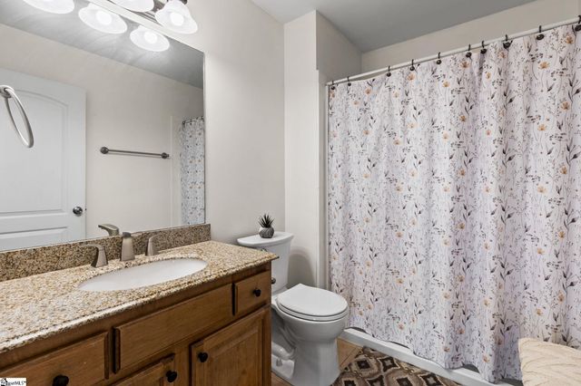 204 Cove Harbor Court, Taylors, SC 29687