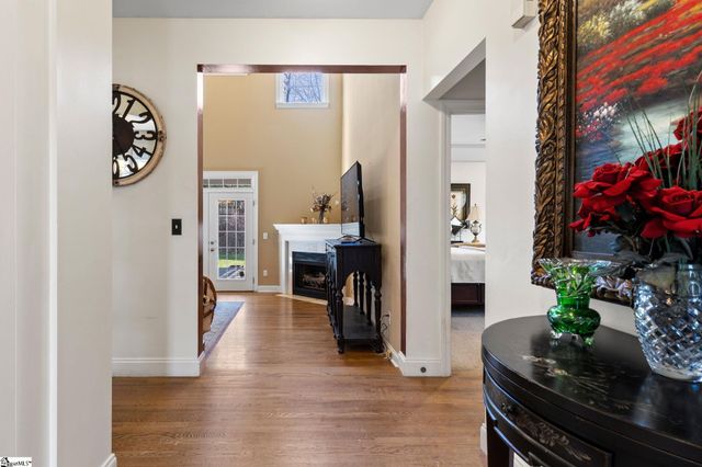 204 Cove Harbor Court, Taylors, SC 29687