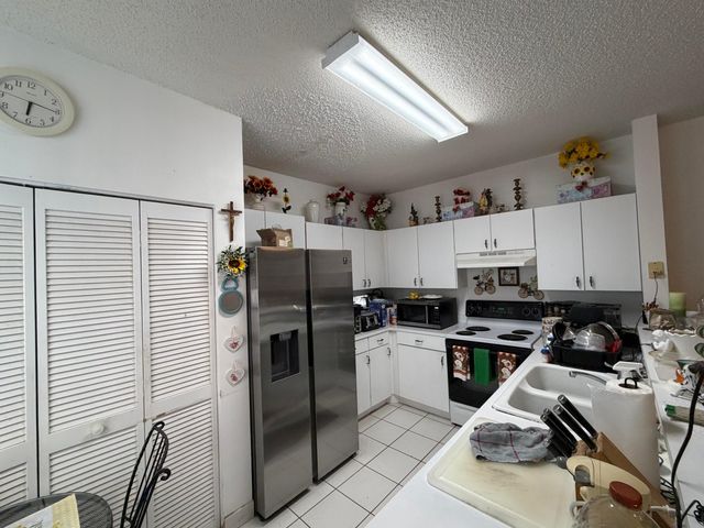 11812 Royal Palm Boulevard, Coral Springs, FL 33065