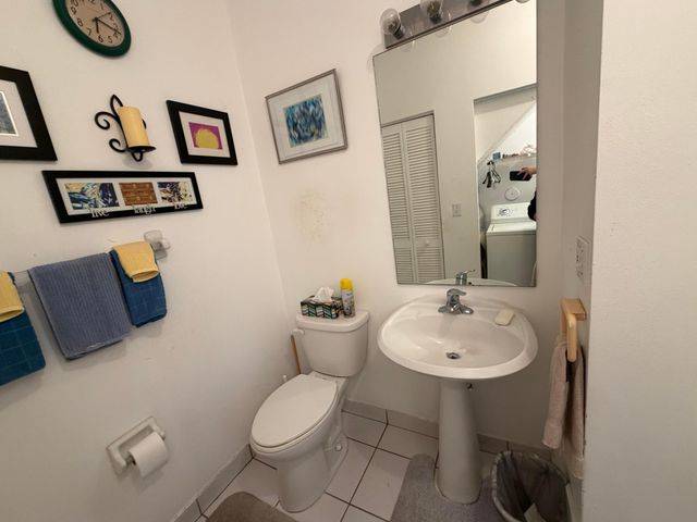 11812 Royal Palm Boulevard, Coral Springs, FL 33065