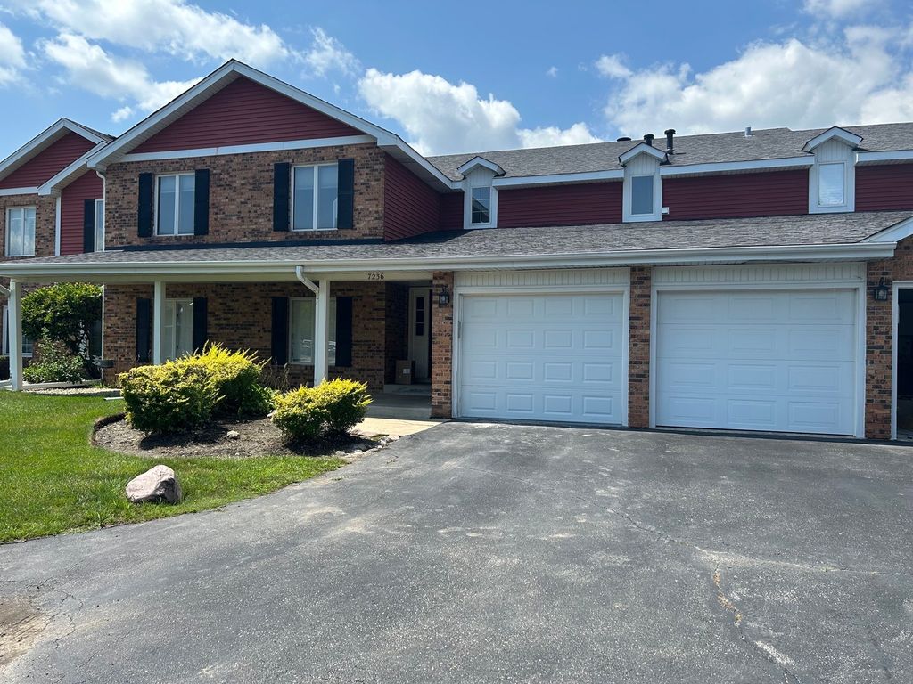 7236 Cottonwood Court A, Willowbrook, IL 60527 — photo 2