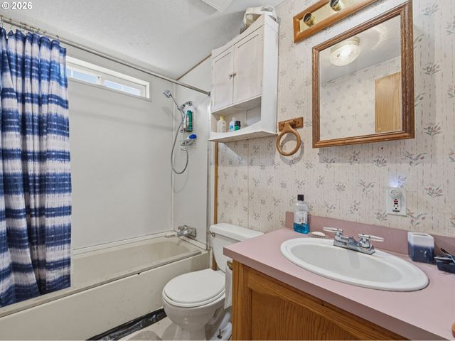 91677 GEORGE HILL Rd, Astoria, OR 97103