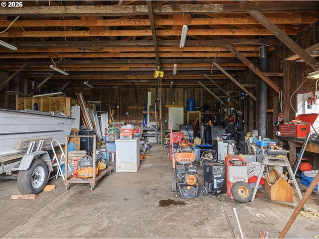 91677 GEORGE HILL Rd, Astoria, OR 97103