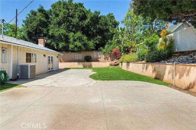 832 N Pershore Avenue, San Dimas, CA 91773