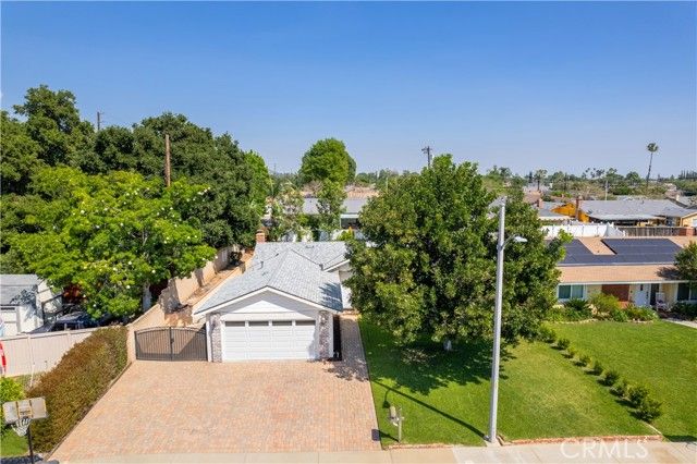 832 N Pershore Avenue, San Dimas, CA 91773