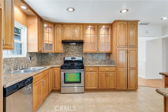 832 N Pershore Avenue, San Dimas, CA 91773