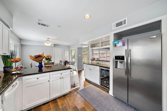 4922 Braesvalley Drive, Houston, TX 77096