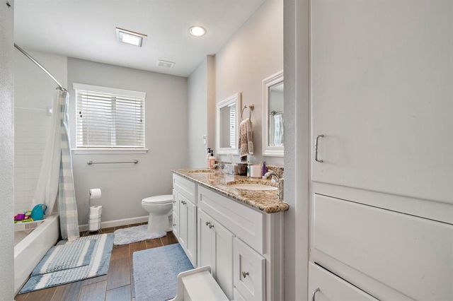 4922 Braesvalley Drive, Houston, TX 77096