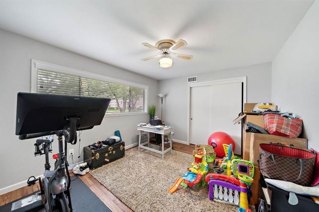 4922 Braesvalley Drive, Houston, TX 77096