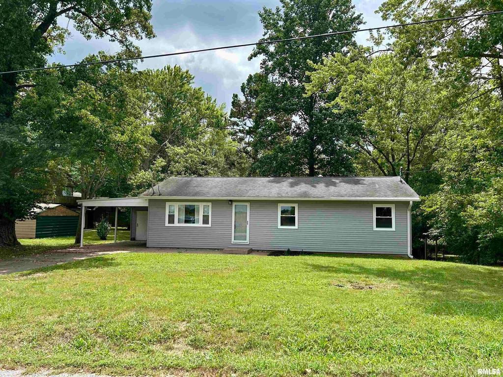 1275 E PARK Street, Carbondale, IL 62901