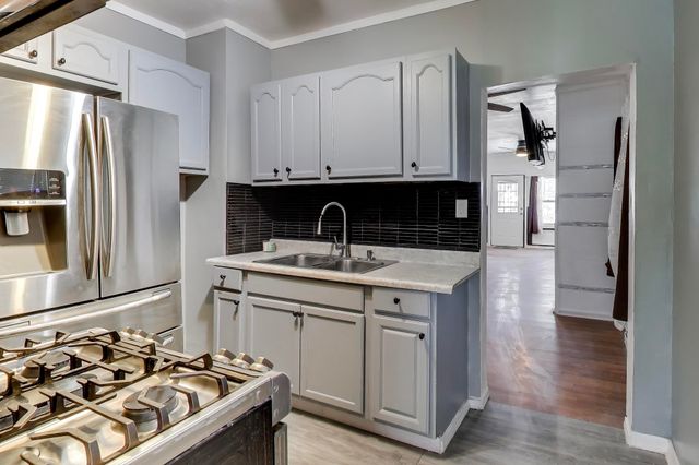 2550 Harrison, Gary, IN 46407