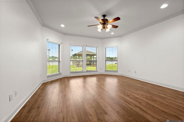 32819 Fox Run Dr, Walker, LA 70785