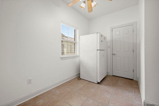 32819 Fox Run Dr, Walker, LA 70785