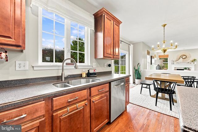 1304 NORTHUMBERLAND RD, Coatesville, PA 19320