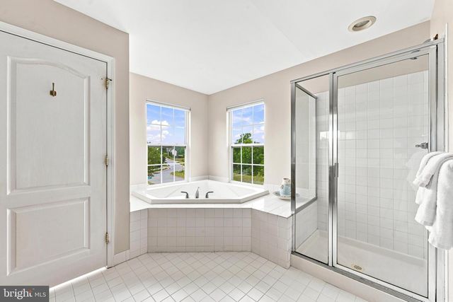 1304 NORTHUMBERLAND RD, Coatesville, PA 19320