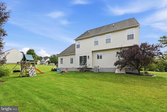 1304 NORTHUMBERLAND RD, Coatesville, PA 19320