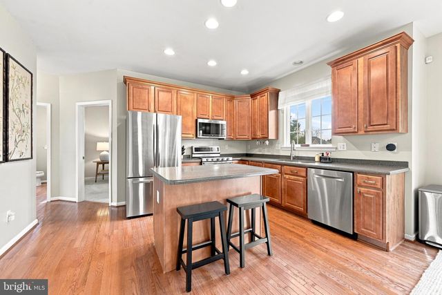 1304 NORTHUMBERLAND RD, Coatesville, PA 19320