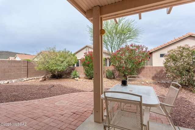 7992 W Cottonwood Wash Way, Tucson, AZ 85743