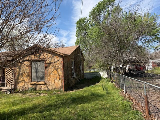 503 N Main Street, Rising Star, TX 76471