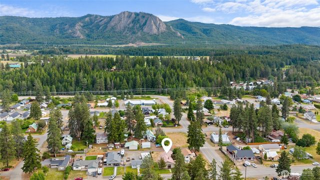 327 Lincoln Street, Cle Elum, WA 98922