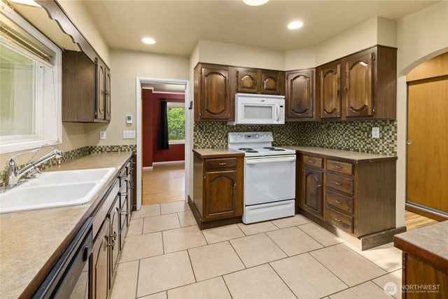 327 Lincoln Street, Cle Elum, WA 98922