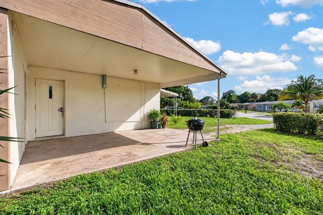 4351 Colt Lane, West Palm Beach, FL 33406