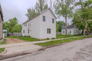 205 Elm Avenue SE, Montgomery, MN 56069