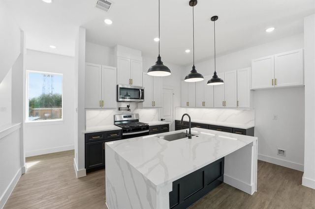 3610 Bastrop Street, Houston, TX 77004