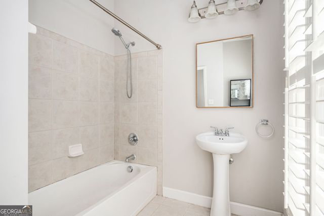 710 Cosmopolitan Drive NE, Atlanta, GA 30324