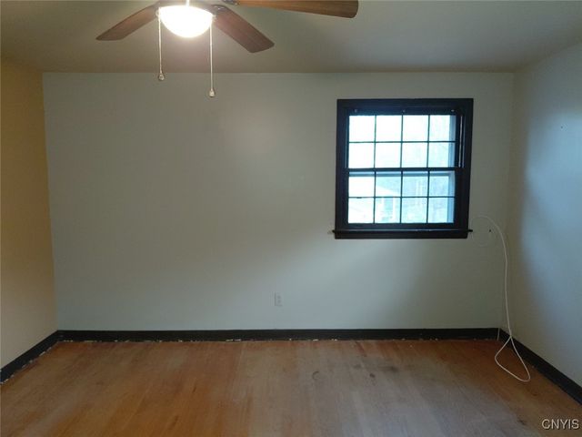 7658 Farmington Road, Manlius, NY 13104