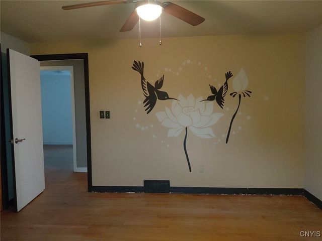 7658 Farmington Road, Manlius, NY 13104