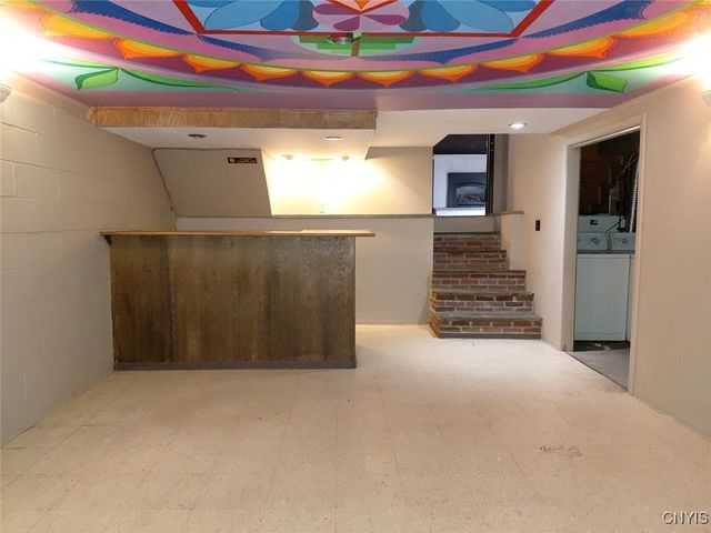 7658 Farmington Road, Manlius, NY 13104