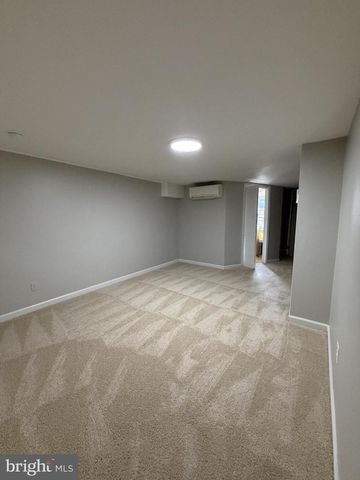 422 EARL ST, Alexandria, VA 22314