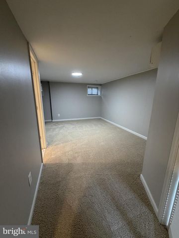 422 EARL ST, Alexandria, VA 22314