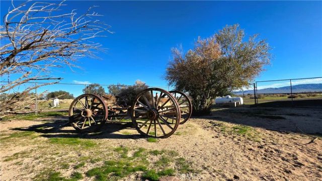 47527 Silver Valley Road, Newberry Springs, CA 92365