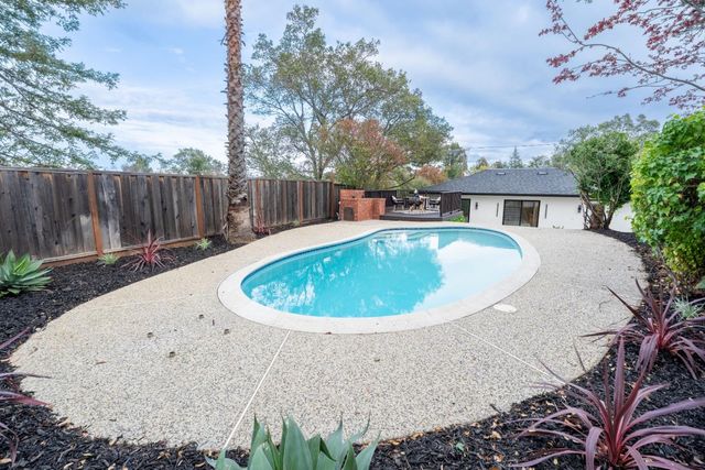 17293 Sereno Court, Monte Sereno, CA 95030