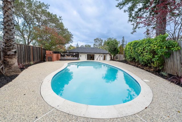 17293 Sereno Court, Monte Sereno, CA 95030